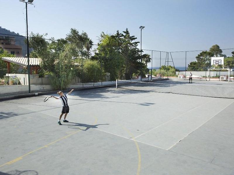 10A05AB64C73B4108D3571FA5FCBABA9