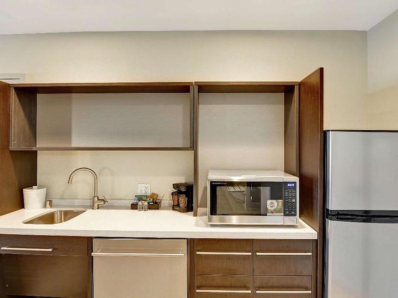 1AC8711A3B05A890A80565C8A8EC605A