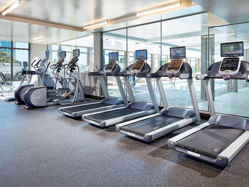 06911D2F904FE75EFCA9EB75399623B5