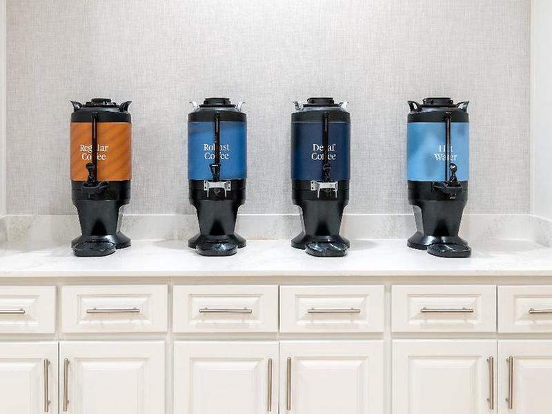 3D8527CE019130AB7705B2A8322876E4