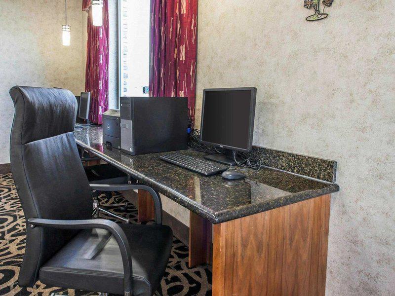 BF3EEC012CC002C63C8CF587D624FA3C