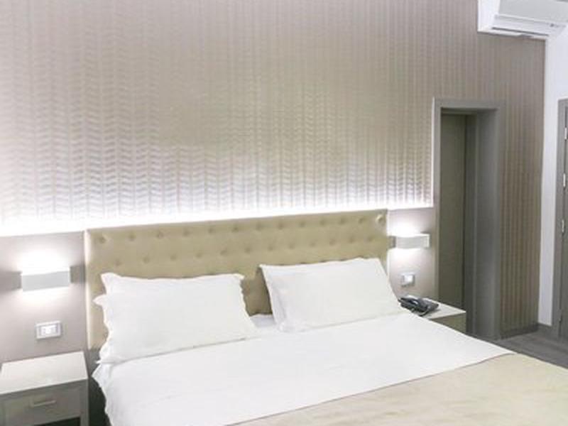 0640C69FF6918887F8F68BC70F4C7EFE