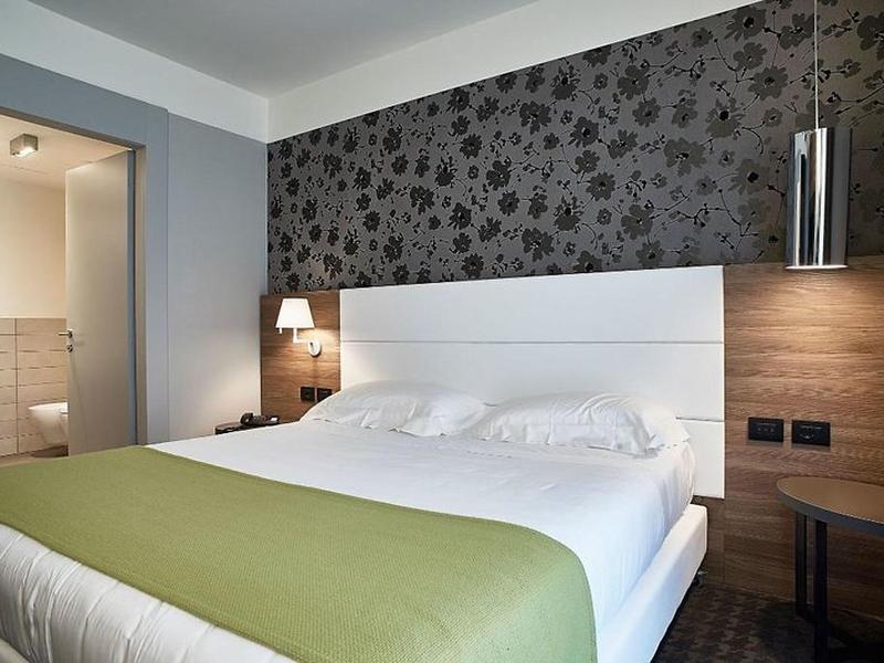 5AF9B50A376AF0A2DF423F32EB06DF00