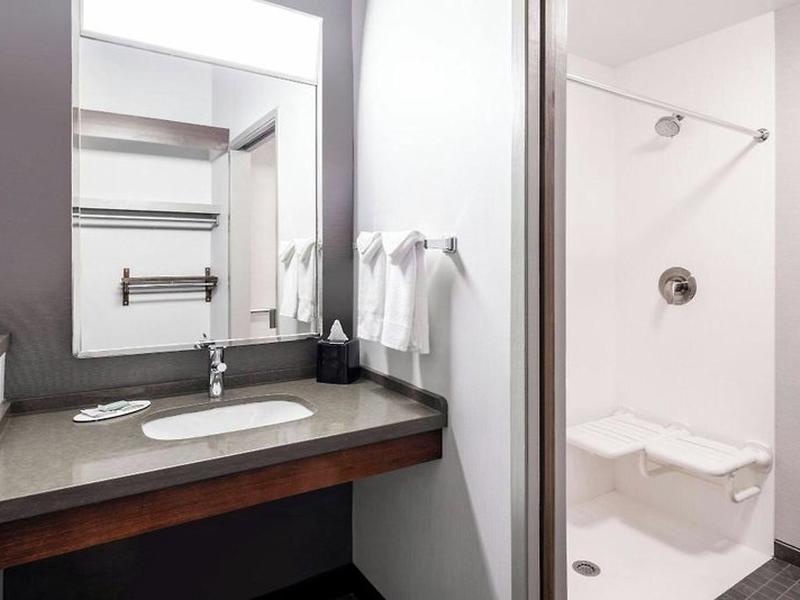 71D28D360DE8ACE6912C5912495FA709