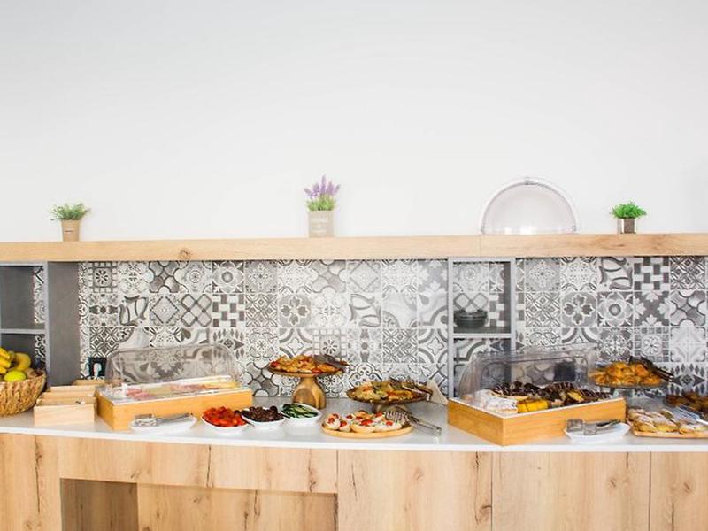 7F6B12B3F0232372FEBF0E730F3E2E9F