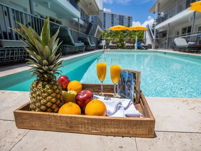 Waterside Hotel