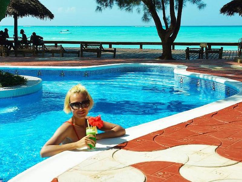 E1D5ACE207EF0186C4703C21EF2E1D51