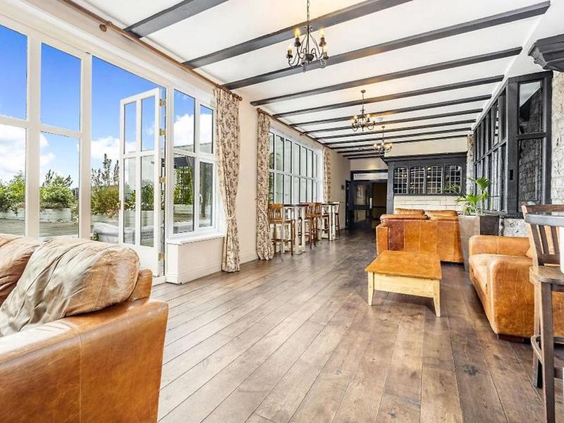 1C4B4C8511CF68DBFD0BC30FDA4EB826