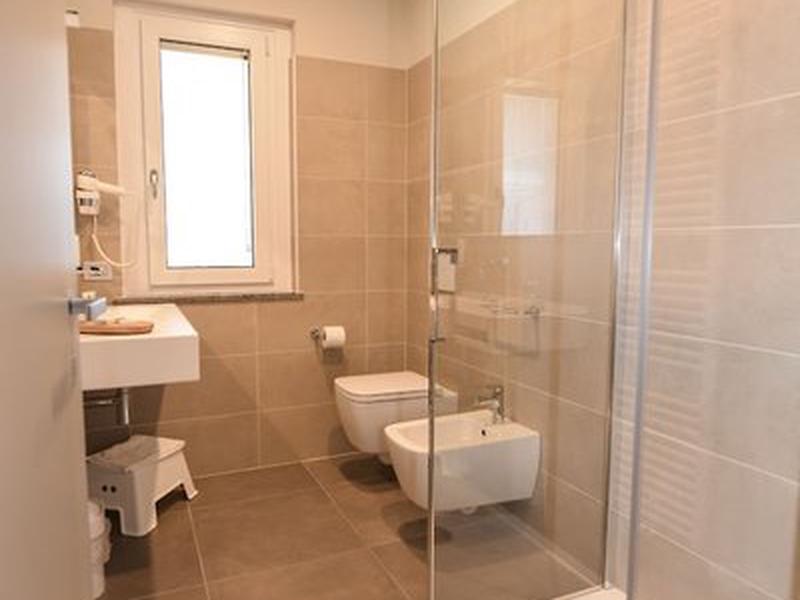 F0EB02D5B58576AE2E5534849F0A02C2