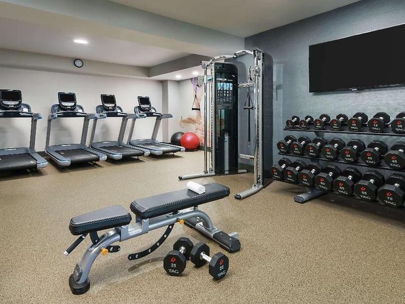 DoubleTree by Hilton Orlando Airport Hotel