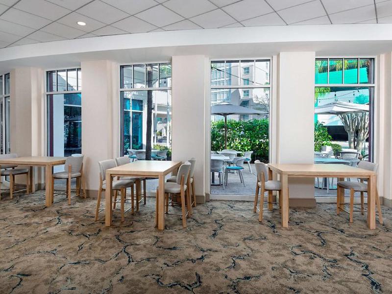 2F840CAA27E7520DFEAB9A975B94843A