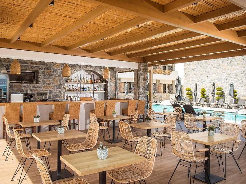 8E0C44F18BA4C90F227EDC6E4490ECC1