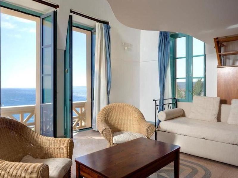 DD352EC7040DA84526CAA0CB33A4453A