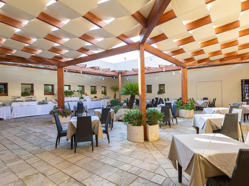 51941A60057CD22A9F4ABF49607BD08C