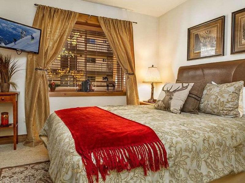 EECAF81FB890A30C3EB22555AD3D8C62