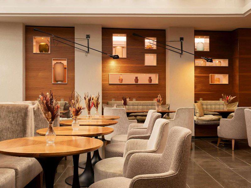 B899DEF9B28C00F6AA7F5C3EF91749EF