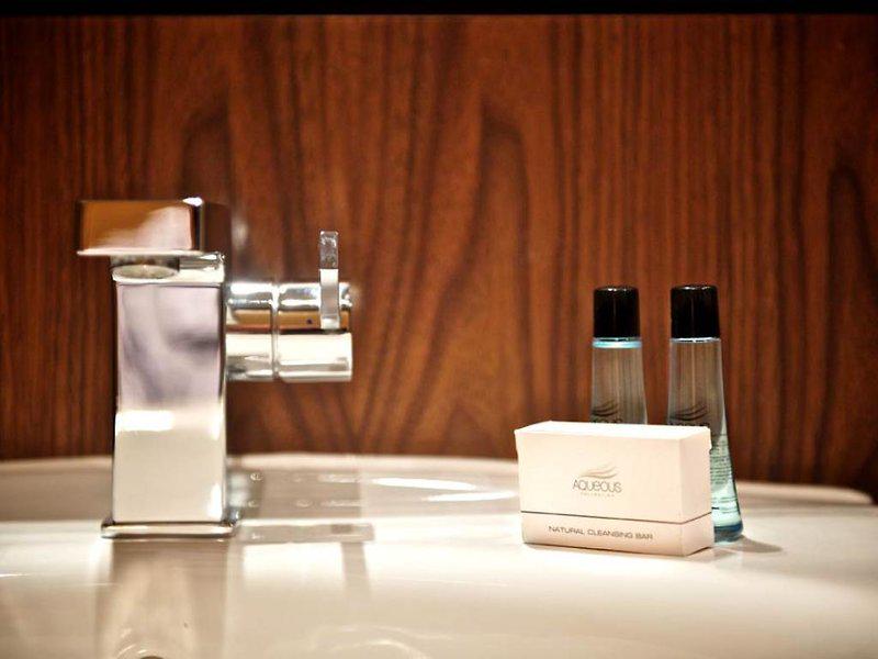 E3E4A72F3BBFAEC9D9E215CB3B68EE06