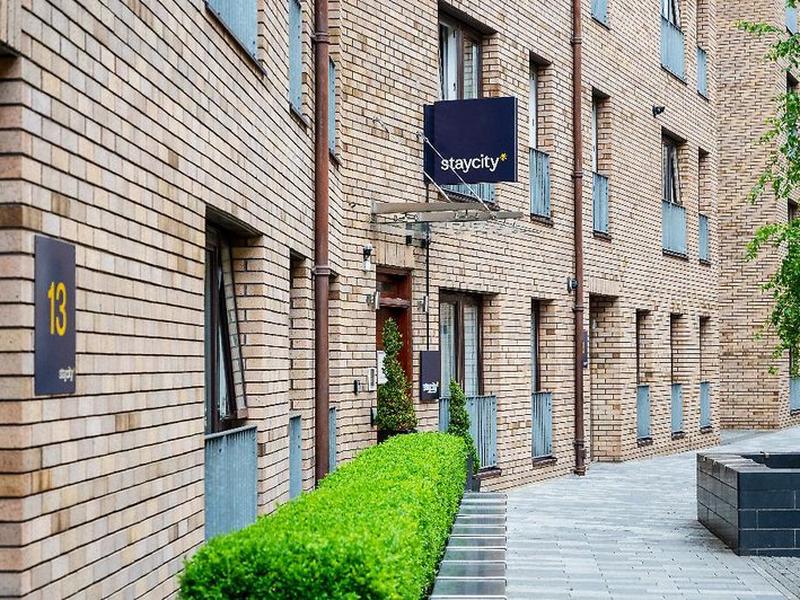 30F132F5FE13AB754B183FE139D8FF33