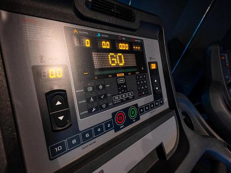 F613038B9BFBD913720A946BA706E013