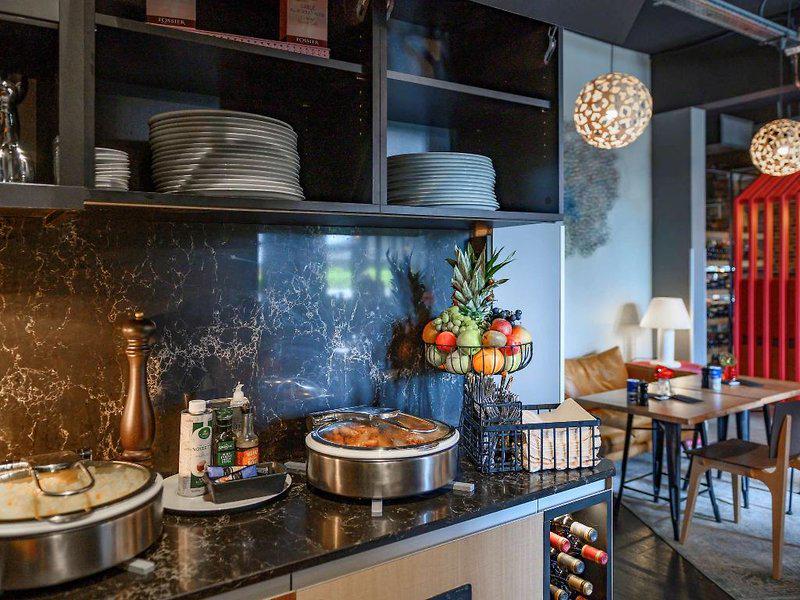 2C94956D7E4FDE652B53B56C28C3276F