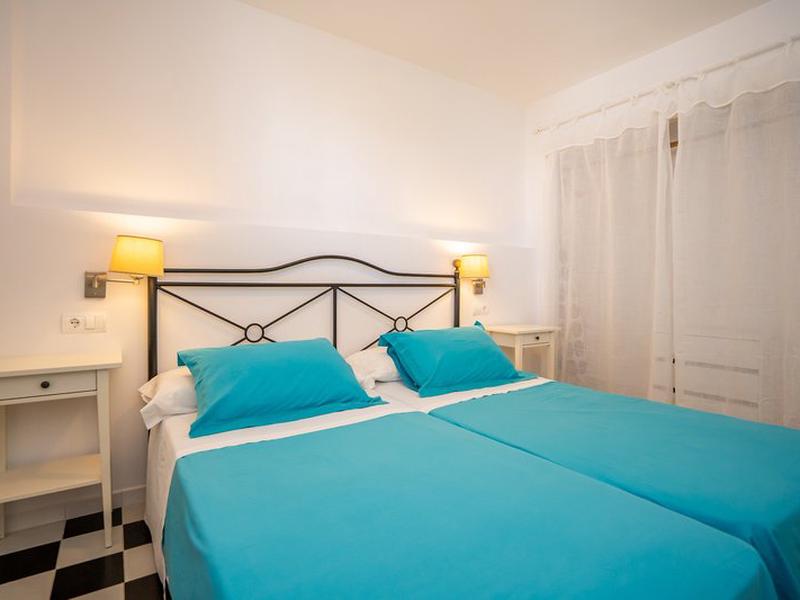 E570478DCBEEEB142443F43FF1E5C79E