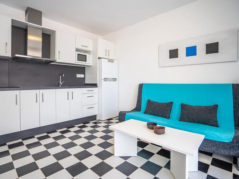 945B624C9B158C6E308D77F1BAC356B6