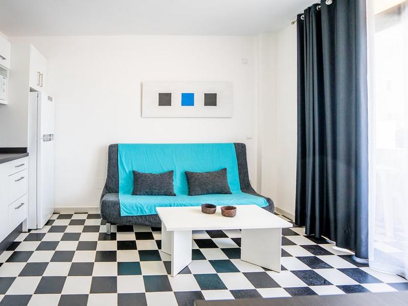 CE5339E1DD5348630CF34B070D9755AA