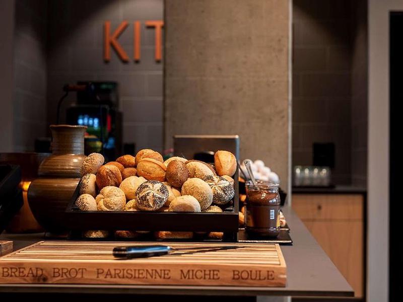 7BAE6CFD69E6A767FE3F9C87557DBB4B