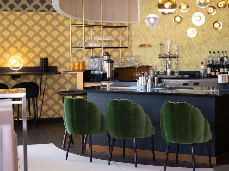 8A5596168B9609E98BC49D0F45A5E58E