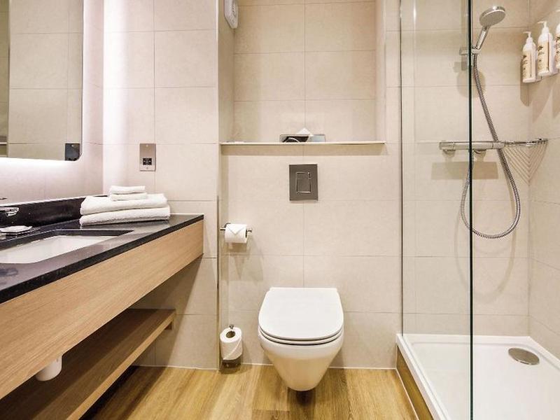 4E8C8D4CE2E7E44C69FA43ECC91306E7