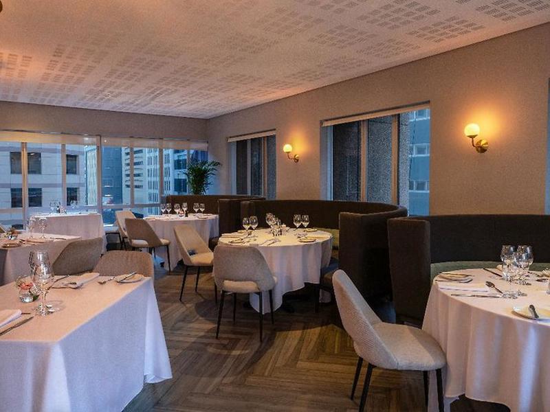 CE7FB7021E35352F4800698EE05904F9