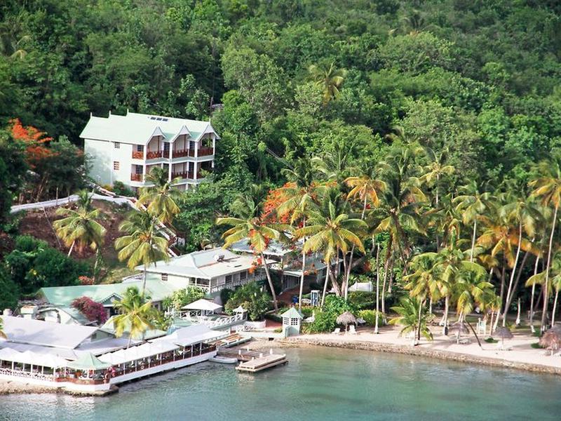 Marigot Beach Club & Dive Resort