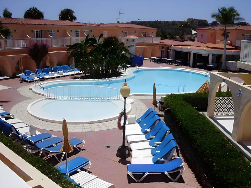 51CEA0F9712D1941C62915DF263F4F2F