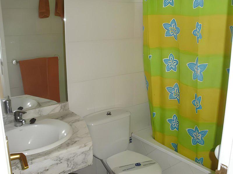 EE9EAB7D66CCC276DF4D7FC8B8571538