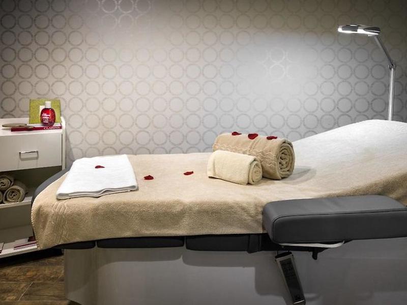 C4B2193D0B758ACEE682BA2AACD448BE