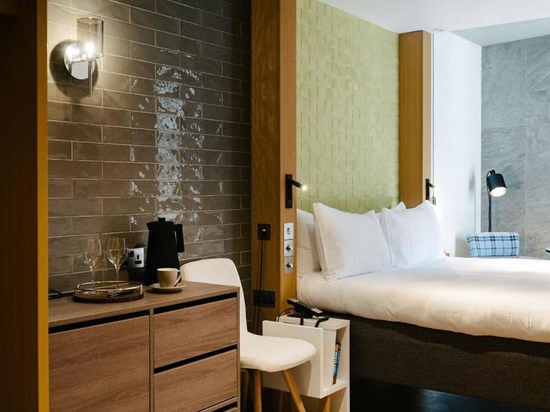 B490764F055B9BBCE048307C81351C13