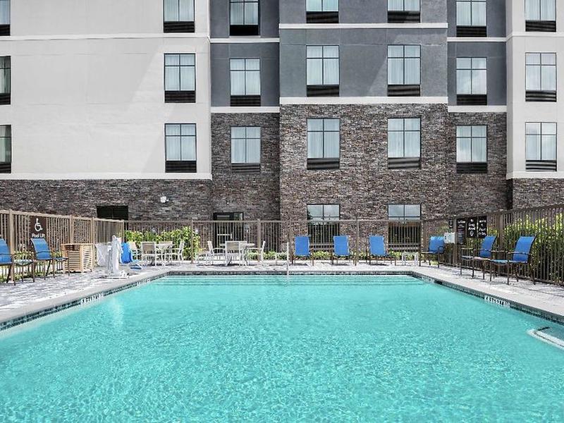 FD51D80ABE6D451B247AE94DECFD0791