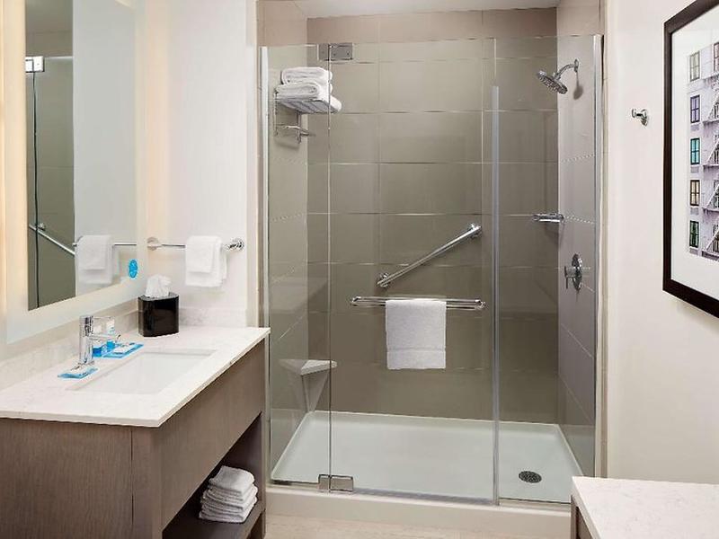 80CB28EEFC034BD5C5F428B12445A36D