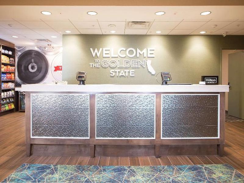 8E99EE317BDFEF3659157DF07E15D651