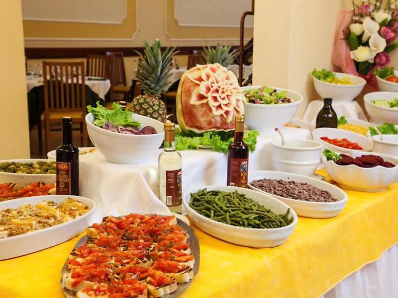 5724FA6F5DFDFD73F336FFF34D3A85BC