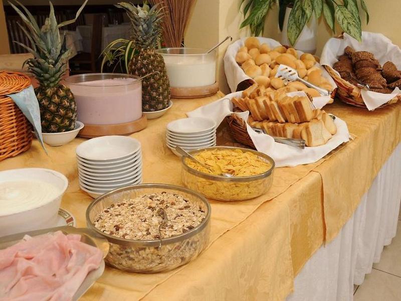 3CA1011060722E35795C3A0B42AB62FD