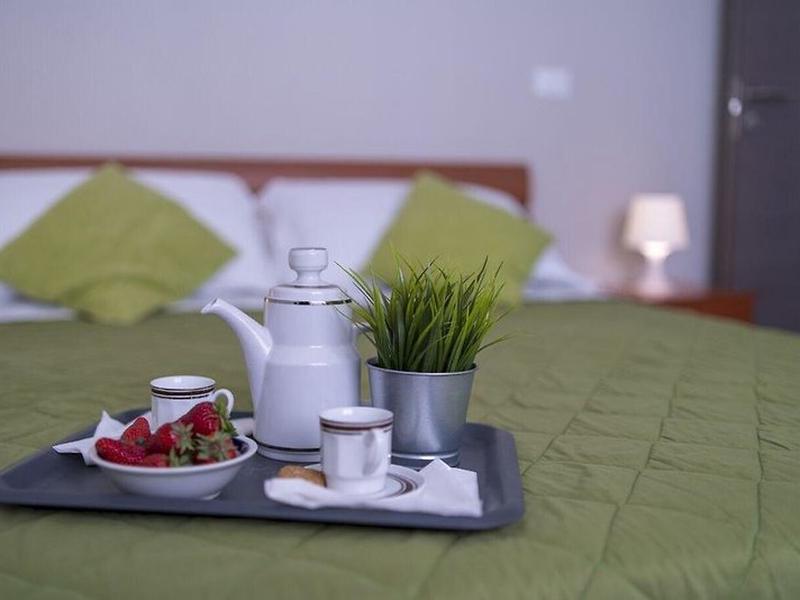 EE84158CDD2A44A04FAE5D39BFC34083