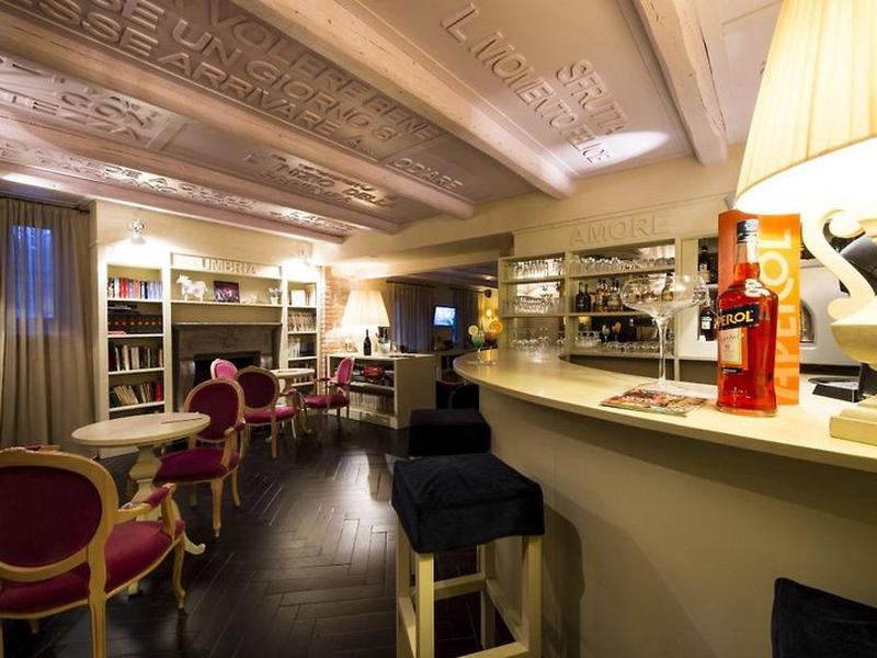 4EA9A6AEEC8561BE04B17A43E15ED004