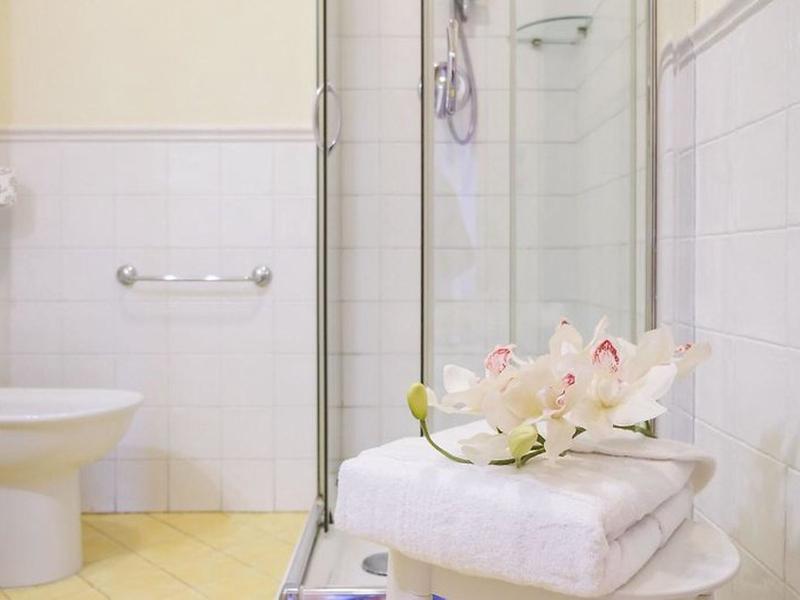 1CFF48045F5D26808983EA3733883A39