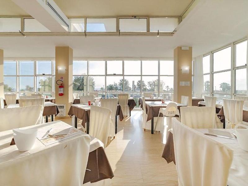 A8302341DD03ACB5464278D3BAE480AD