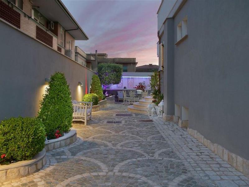 E140274F18286393A3025FE3FB3D3618