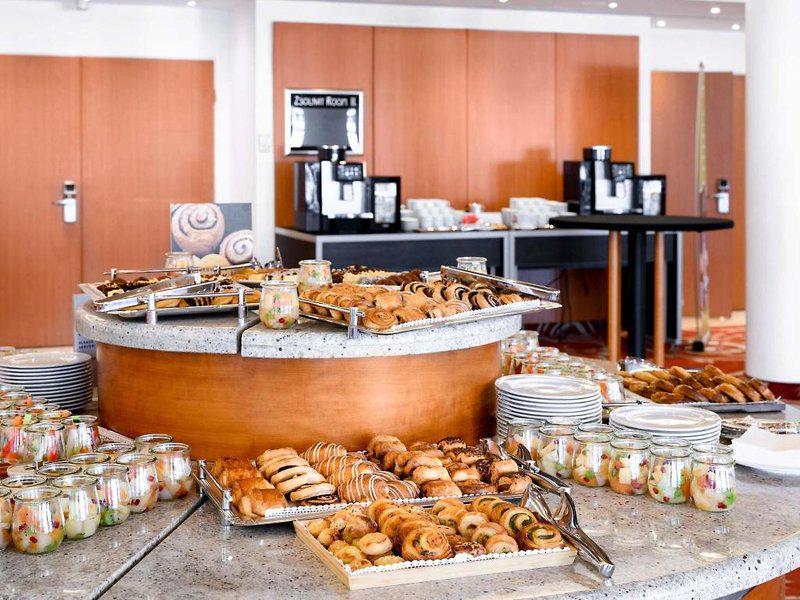 ADCB6155AED8336093629F785DAC65BE