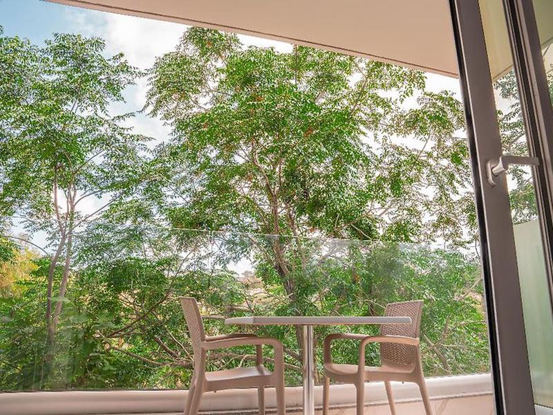 DFD4072BA3A1434EF6E58FAF22D25DAE