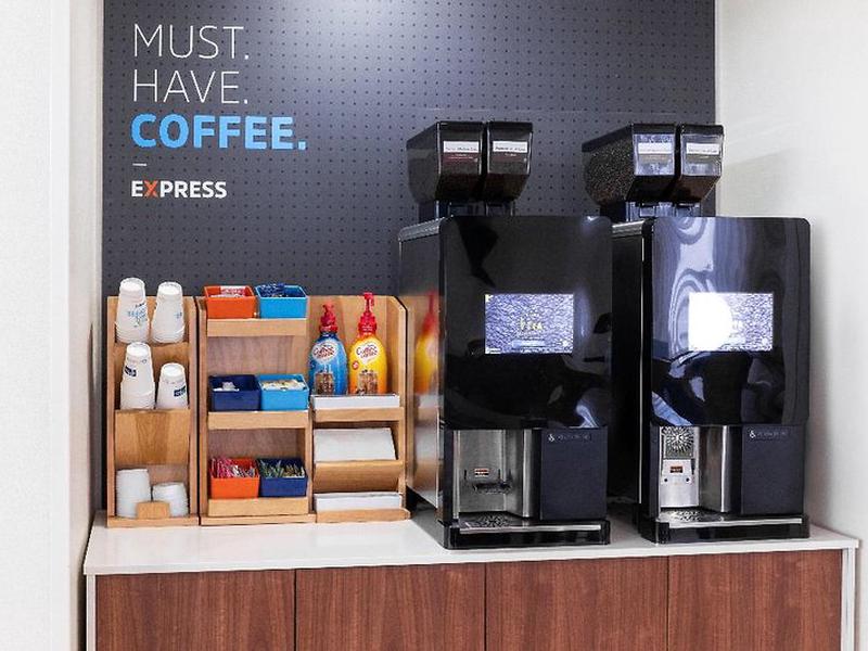 54BAABAA815D1AD5BE44F63B7489826F