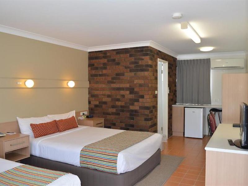 16A13DFE6C33A6DE34FC48373B1BBF0F